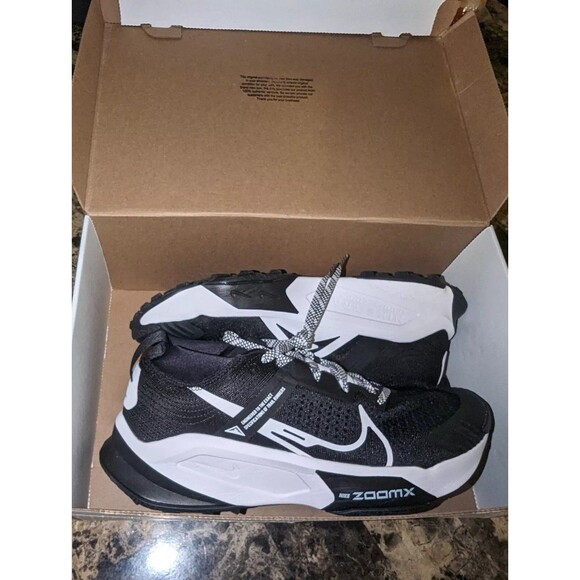 NWB - Size 10 Mens - Nike ZoomX Zegama Trail Black White - Picture 1 of 7